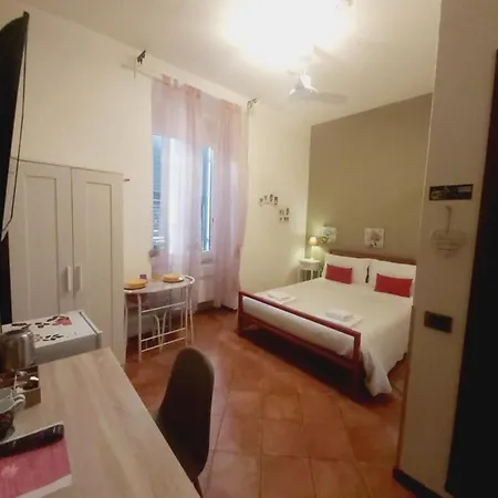 5 Terre & Porto Guest house La Spezia